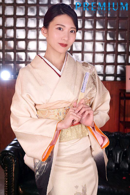 259LUXU-1754 ラグジュTV 1740 「いろんな男優さんとSEXしたい」「鏡の前で●●れたい」